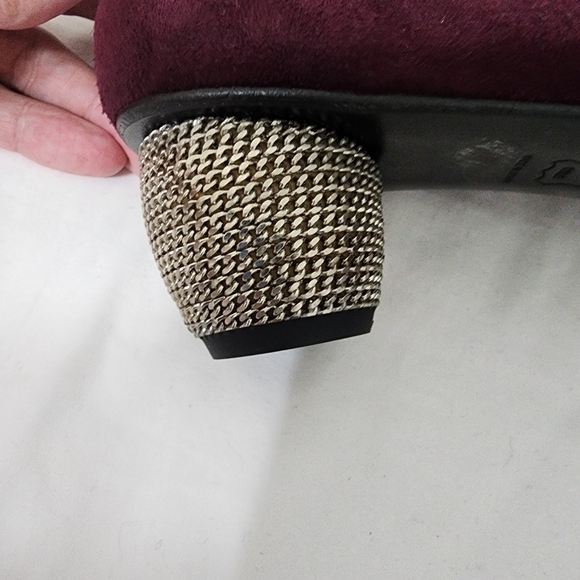 Stuart Weitzman Suede Plum Chain Heels Size 8N - Picture 2 of 11